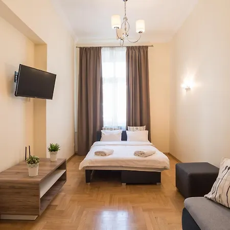 Rentplanet - Apartament Arianska 13 아파트 *