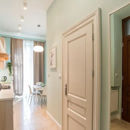 Rentplanet - Apartament Arianska 13 *